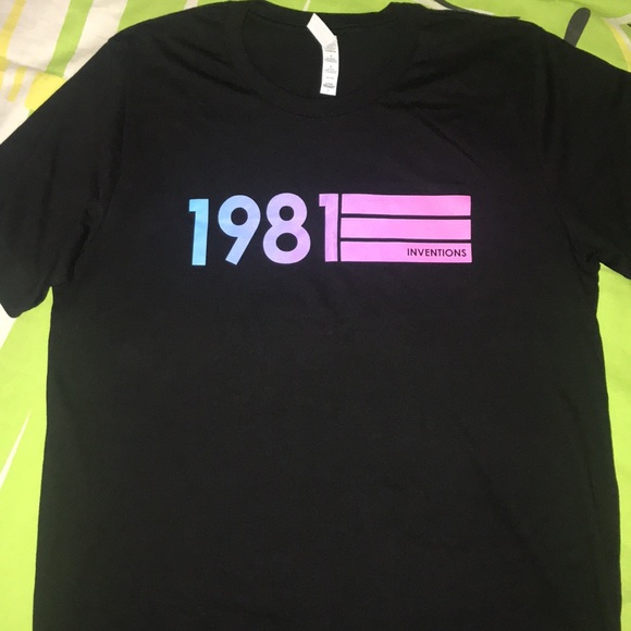 1981 t- short, size L - Picture 7 of 7